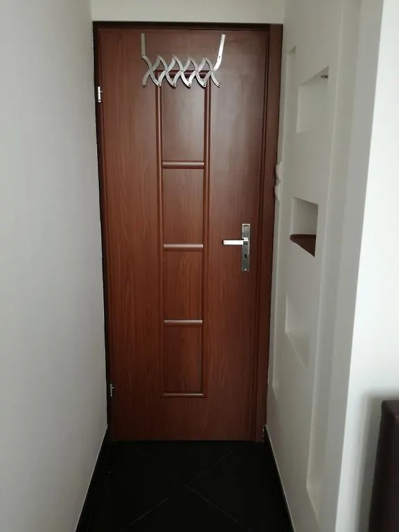 Warsaw View Premium Rooms For Rent 0*,