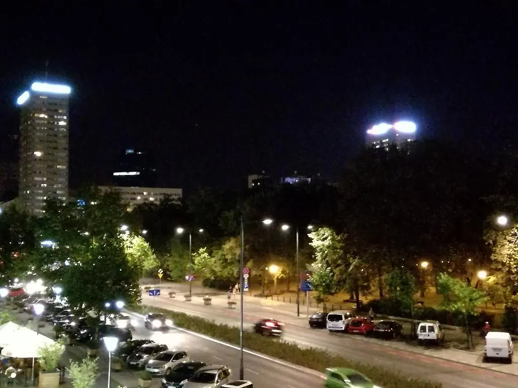 Warsaw View Premium Rooms For Rent